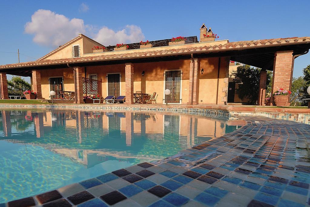 Agriturismo Poggio Delle Conche Pitigliano Exterior photo